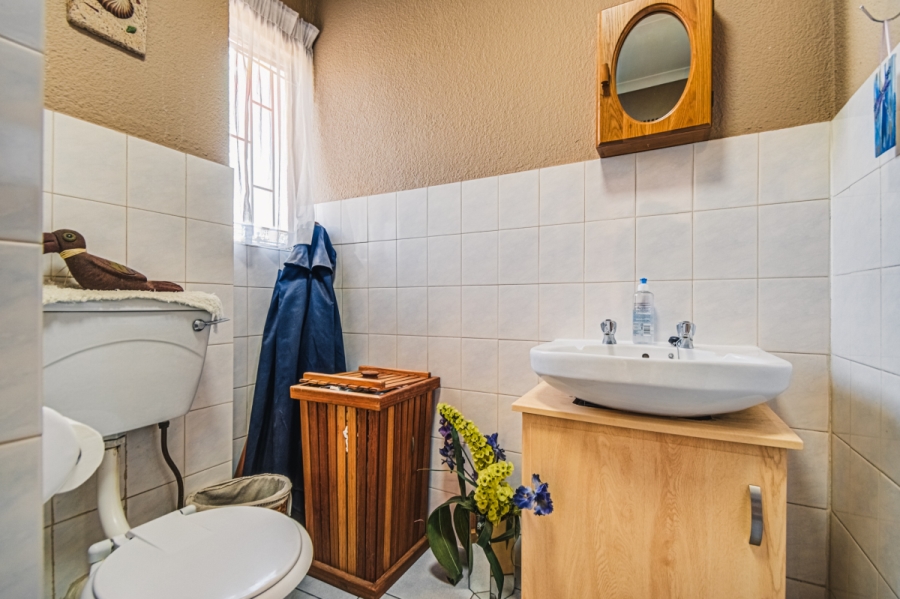 2 Bedroom Property for Sale in Eden Glen Gauteng