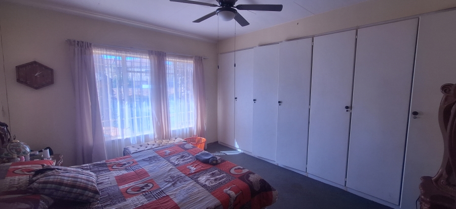 4 Bedroom Property for Sale in Westonaria Gauteng