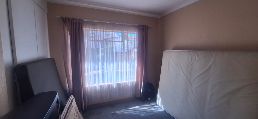 4 Bedroom Property for Sale in Westonaria Gauteng