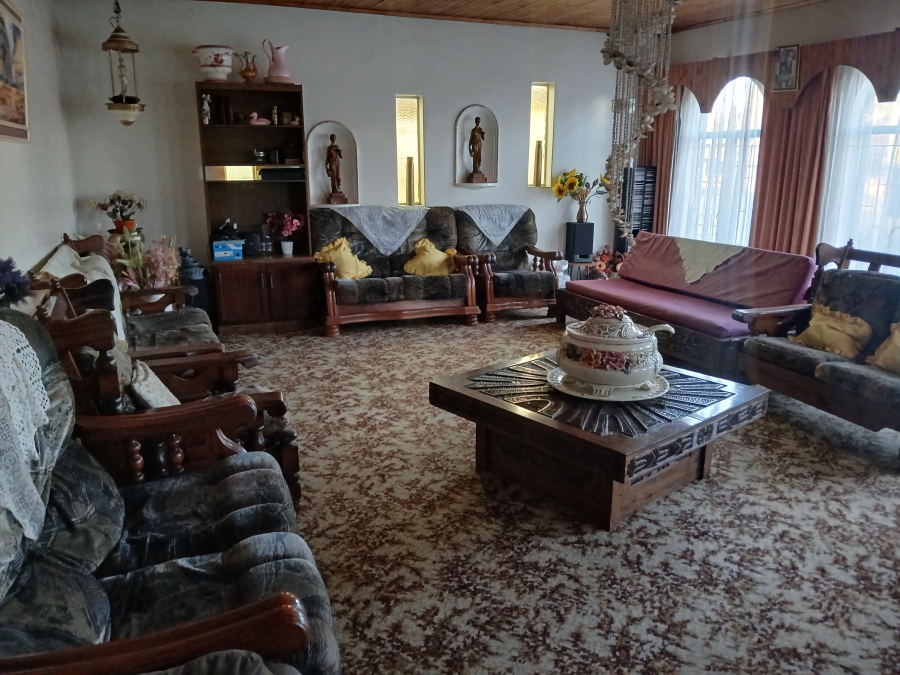 4 Bedroom Property for Sale in Danville Gauteng