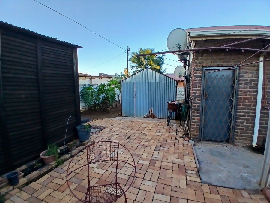 4 Bedroom Property for Sale in Danville Gauteng