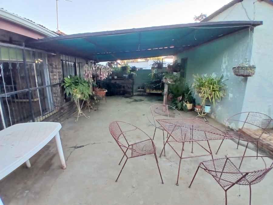 4 Bedroom Property for Sale in Danville Gauteng