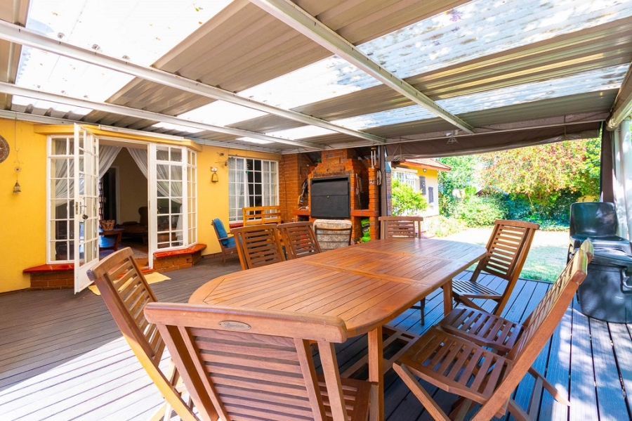 4 Bedroom Property for Sale in Brackenhurst Gauteng