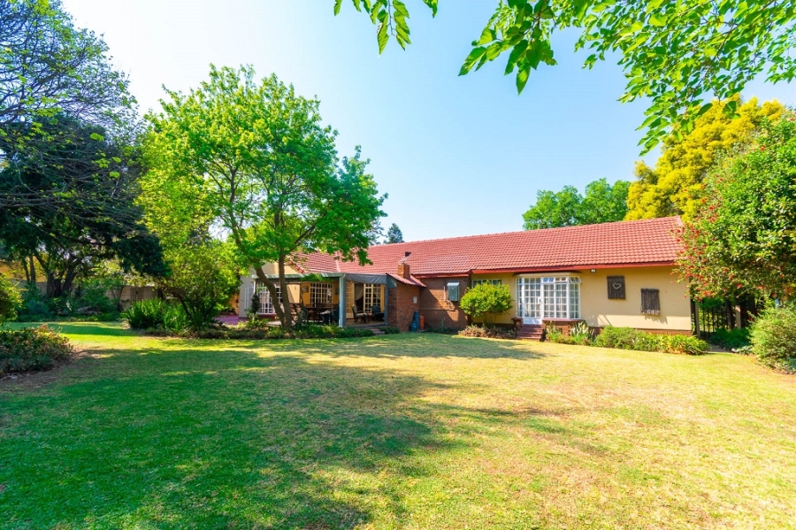 4 Bedroom Property for Sale in Brackenhurst Gauteng