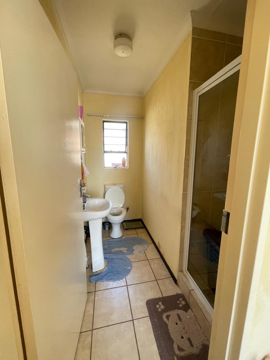 3 Bedroom Property for Sale in Dawn Park Gauteng