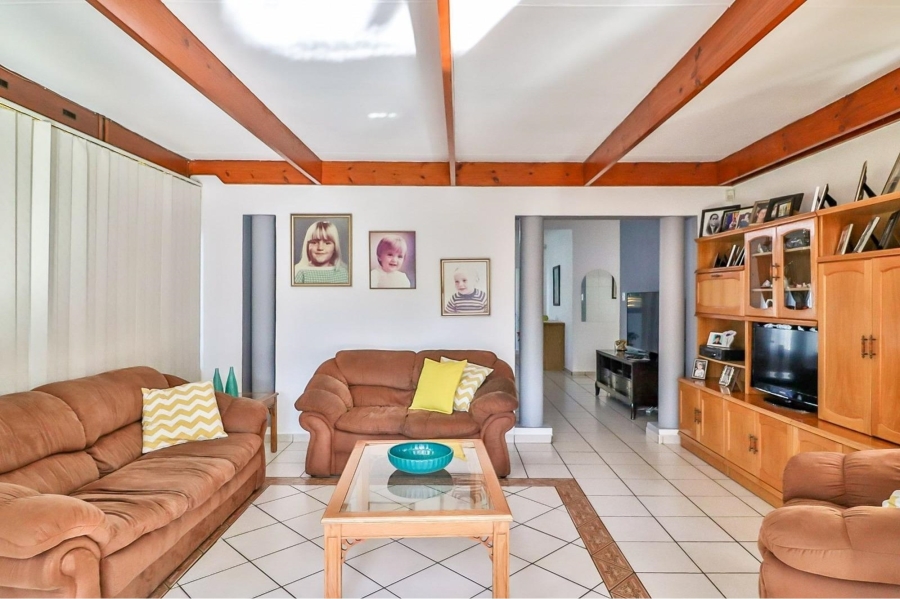 4 Bedroom Property for Sale in Randhart Gauteng