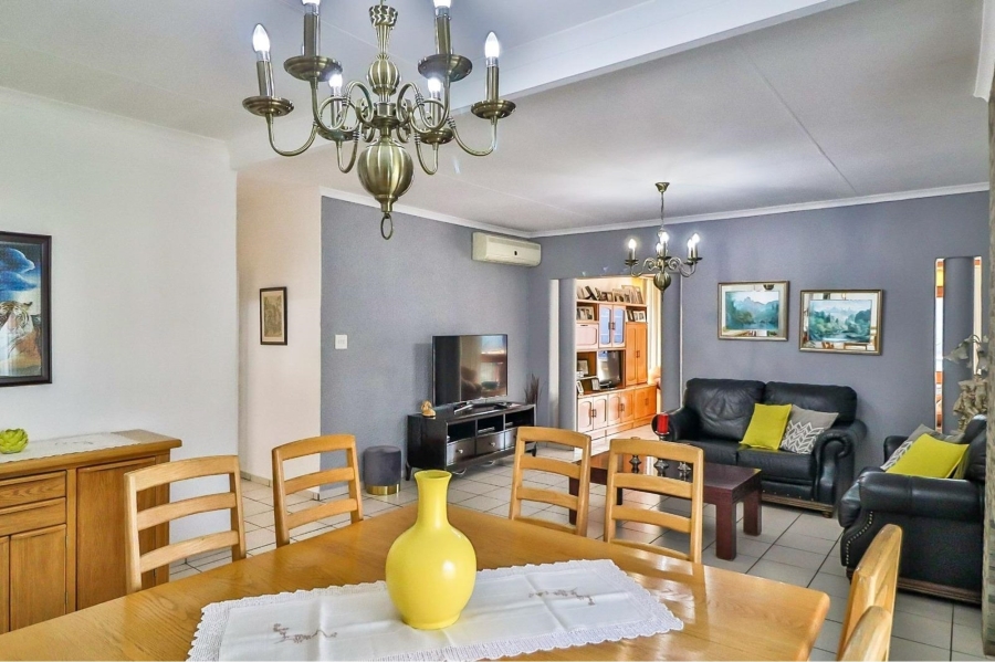 4 Bedroom Property for Sale in Randhart Gauteng