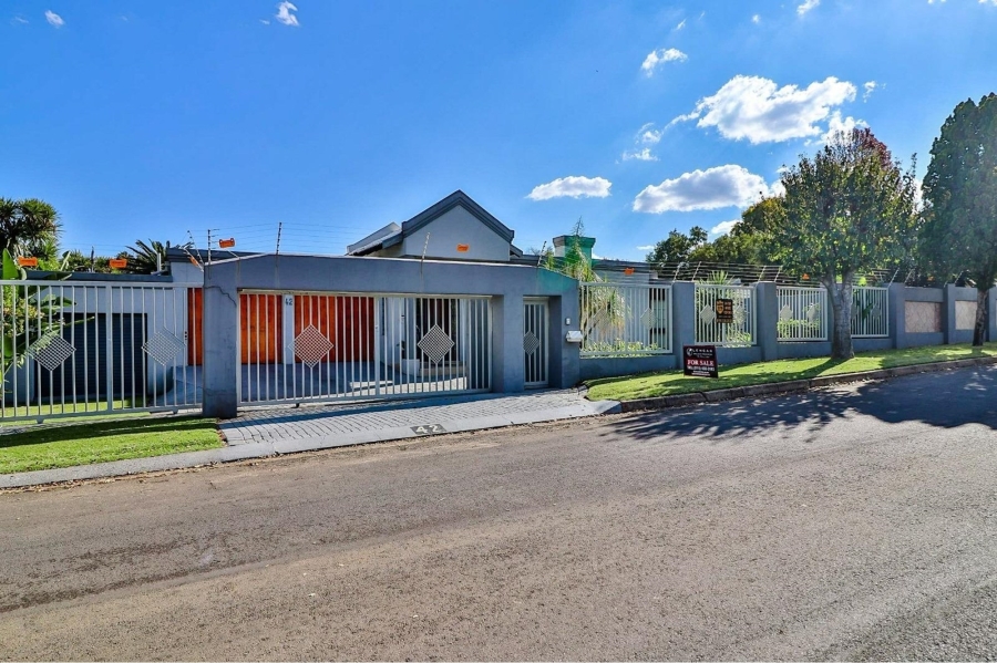 4 Bedroom Property for Sale in Randhart Gauteng