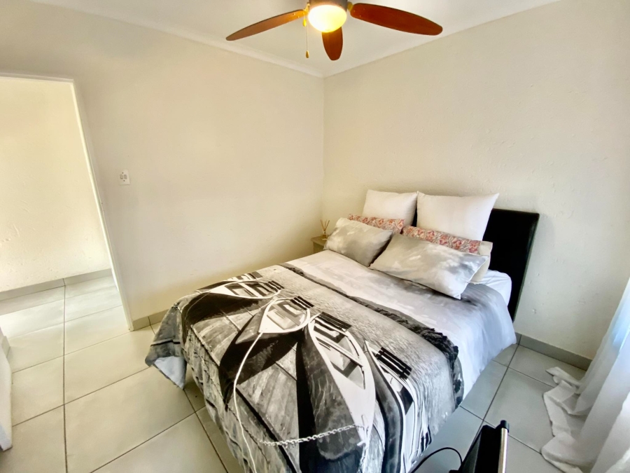 To Let 2 Bedroom Property for Rent in Morningside Gauteng