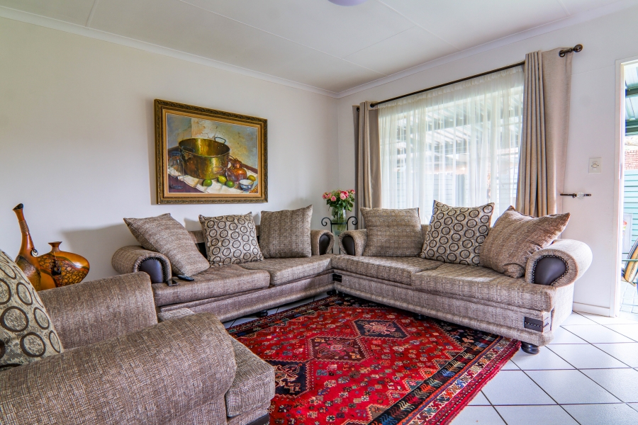 To Let 2 Bedroom Property for Rent in Moreleta Park Gauteng