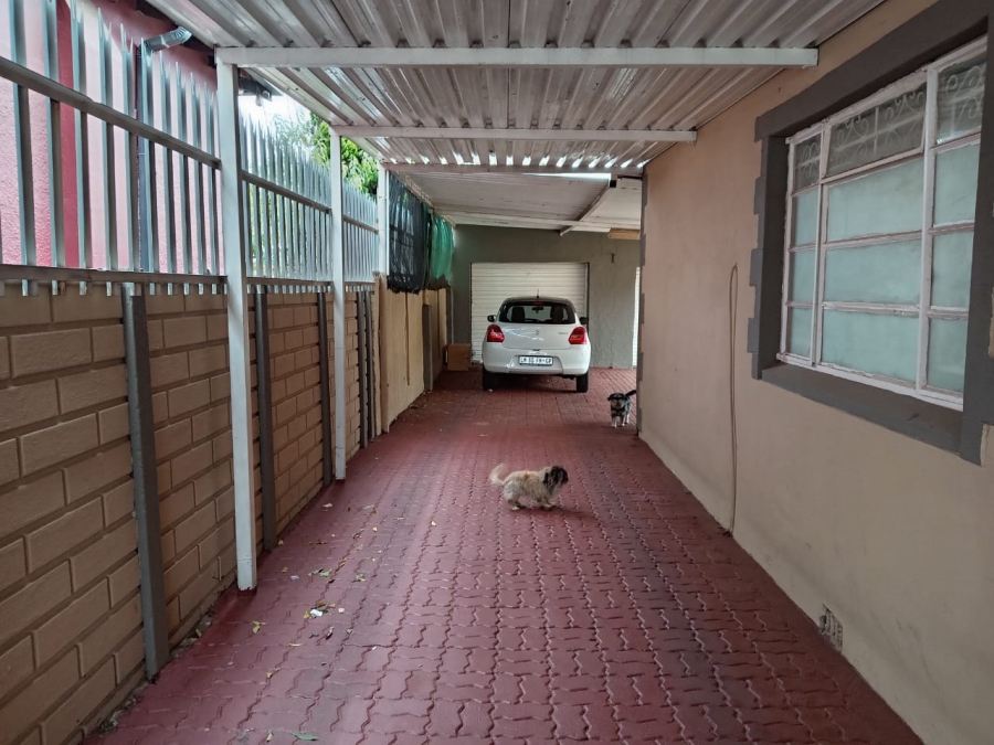 3 Bedroom Property for Sale in Newlands Gauteng