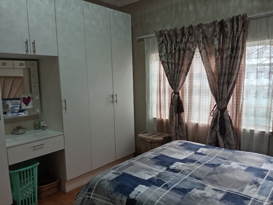 3 Bedroom Property for Sale in Newlands Gauteng