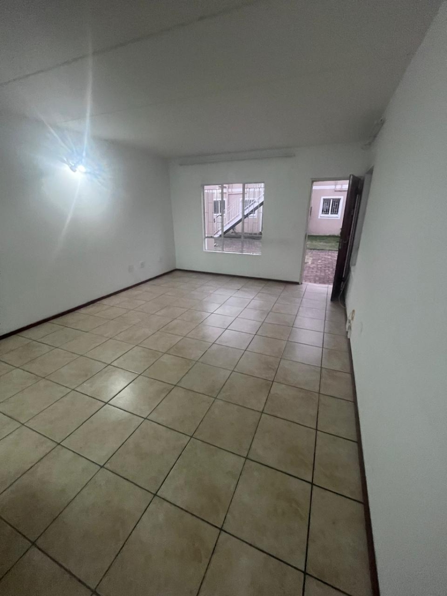 To Let 2 Bedroom Property for Rent in Parkdene Gauteng