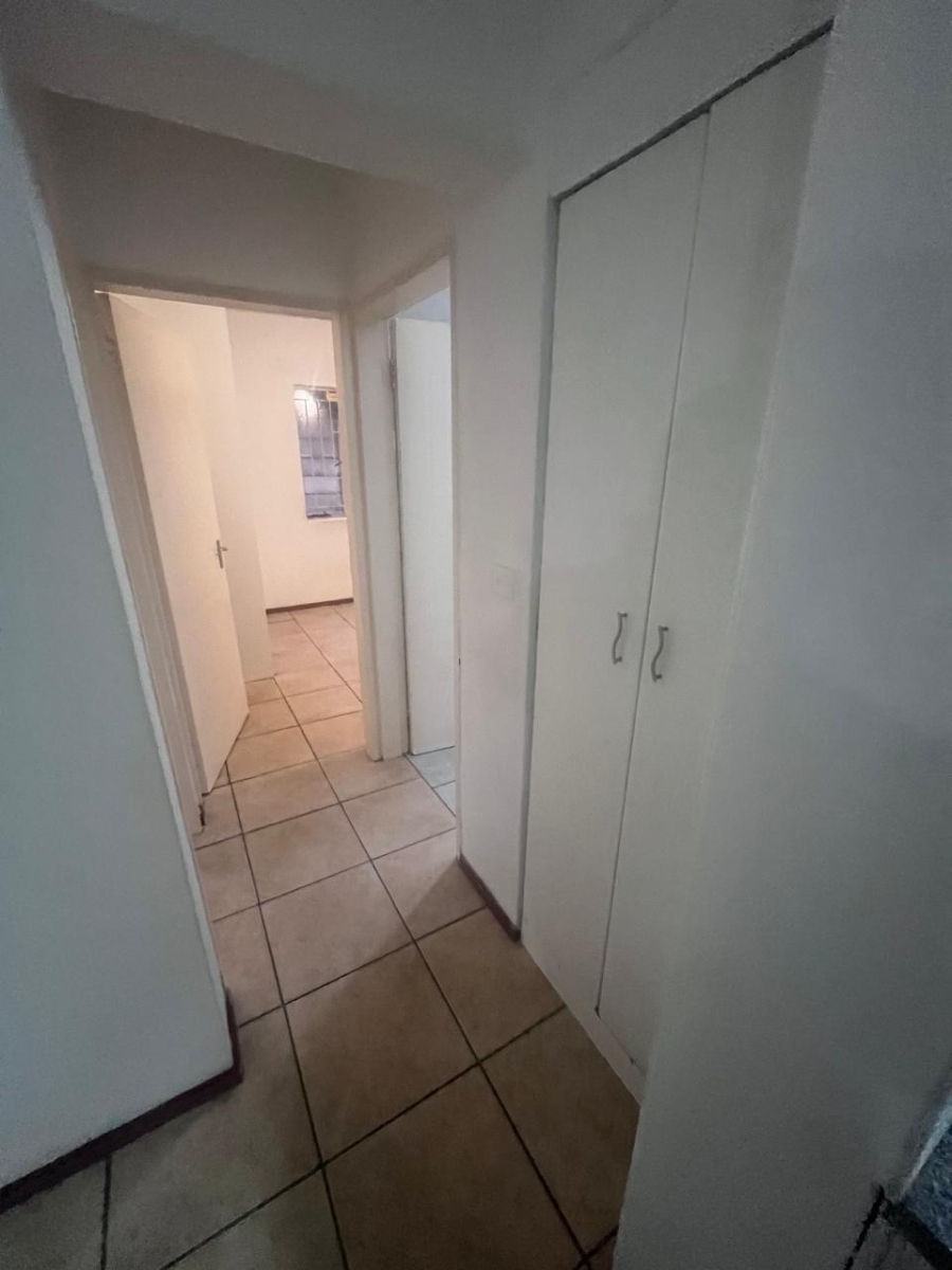 To Let 2 Bedroom Property for Rent in Parkdene Gauteng