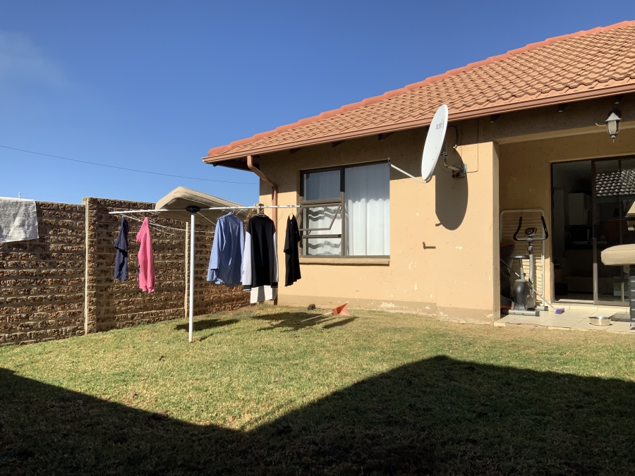 2 Bedroom Property for Sale in Parkrand Gauteng