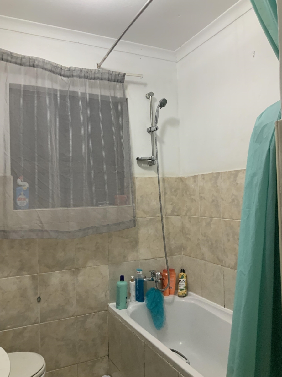 2 Bedroom Property for Sale in Parkrand Gauteng