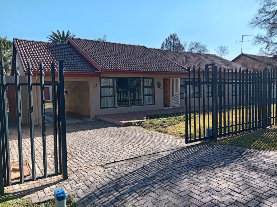 4 Bedroom Property for Sale in Mindalore Gauteng