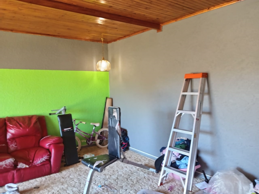 4 Bedroom Property for Sale in Mindalore Gauteng