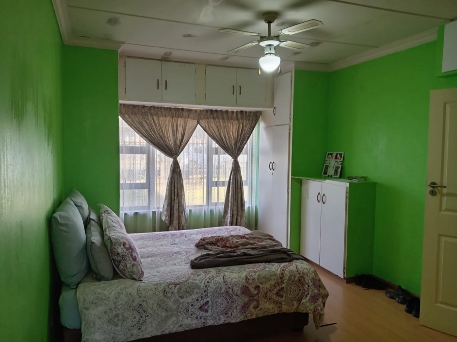 4 Bedroom Property for Sale in Mindalore Gauteng
