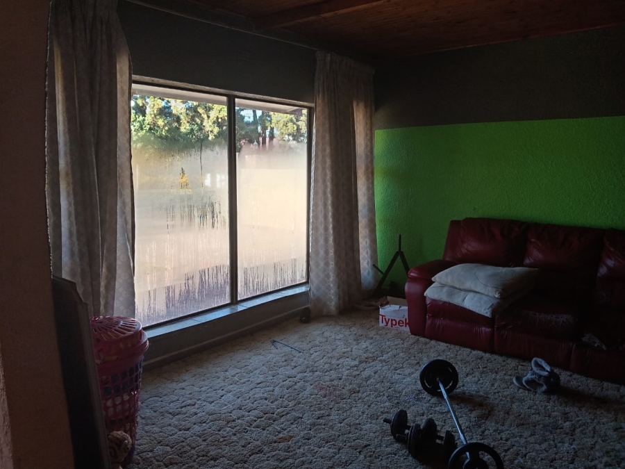 4 Bedroom Property for Sale in Mindalore Gauteng