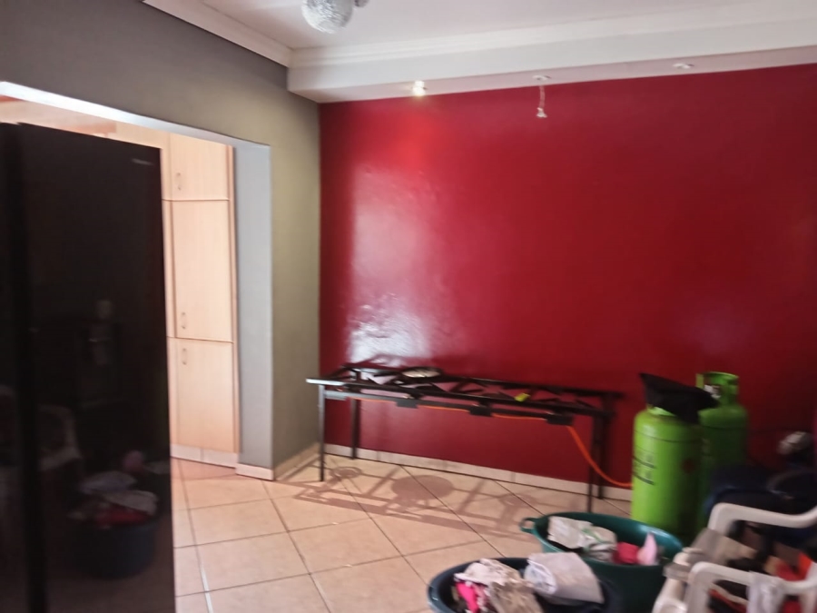 4 Bedroom Property for Sale in Mindalore Gauteng
