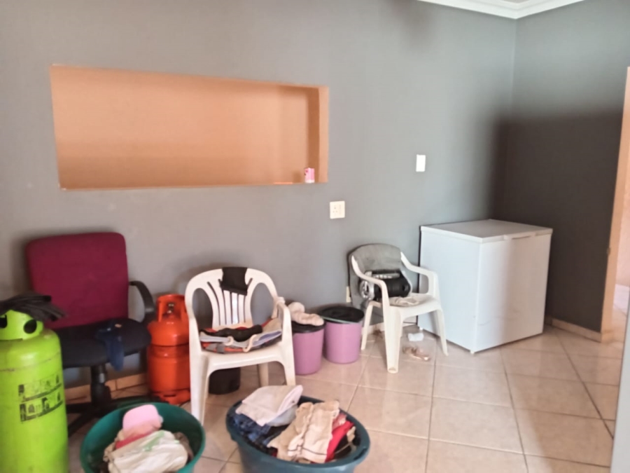 4 Bedroom Property for Sale in Mindalore Gauteng