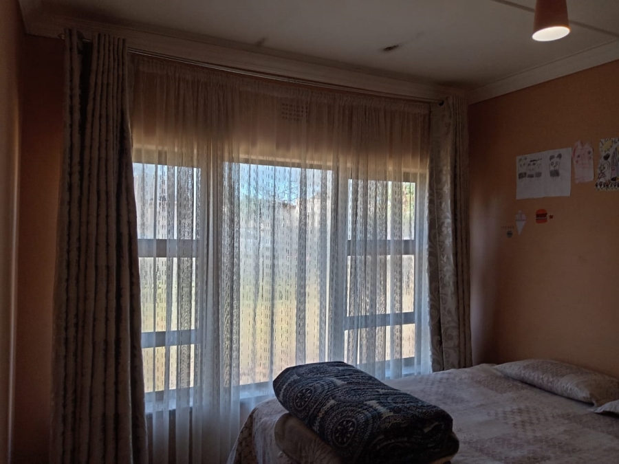 4 Bedroom Property for Sale in Mindalore Gauteng