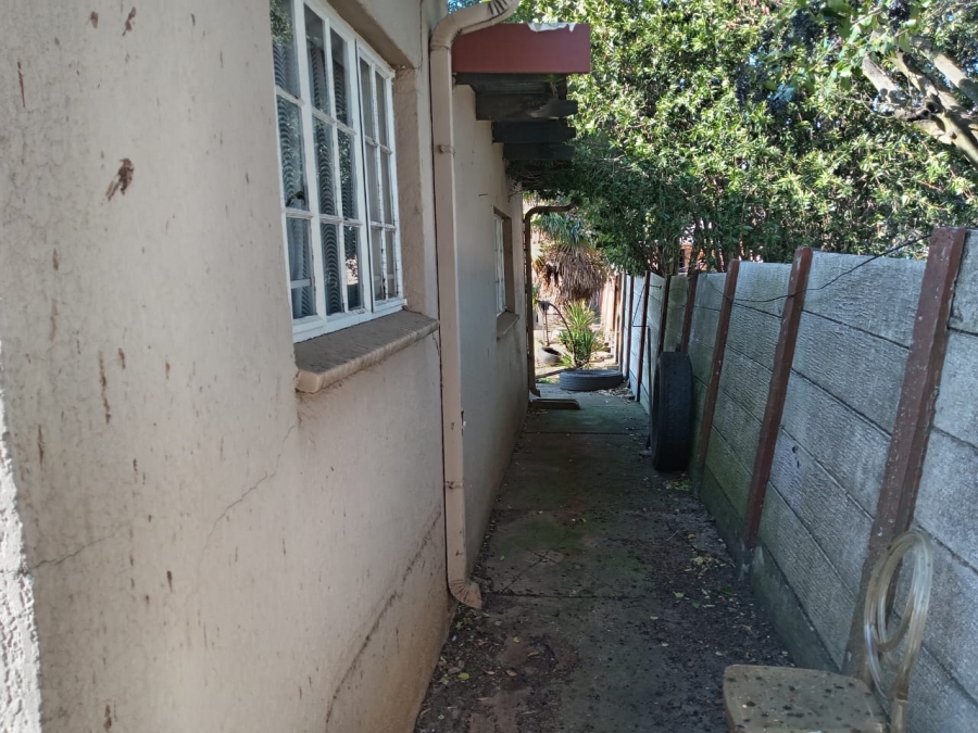 4 Bedroom Property for Sale in Mindalore Gauteng