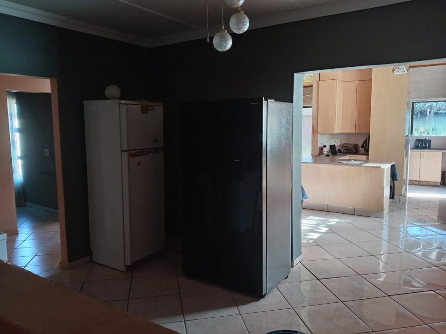 4 Bedroom Property for Sale in Mindalore Gauteng