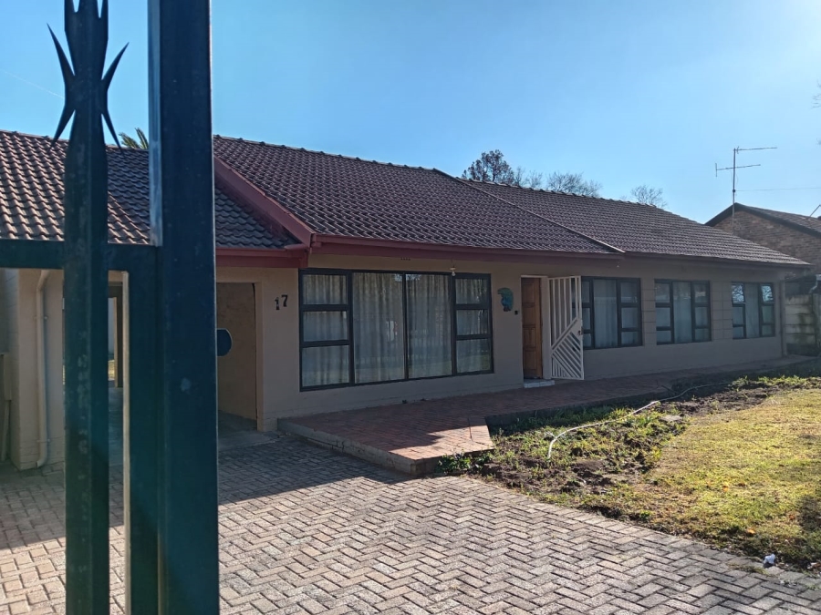 4 Bedroom Property for Sale in Mindalore Gauteng