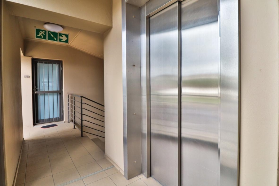1 Bedroom Property for Sale in Edenvale Central Gauteng