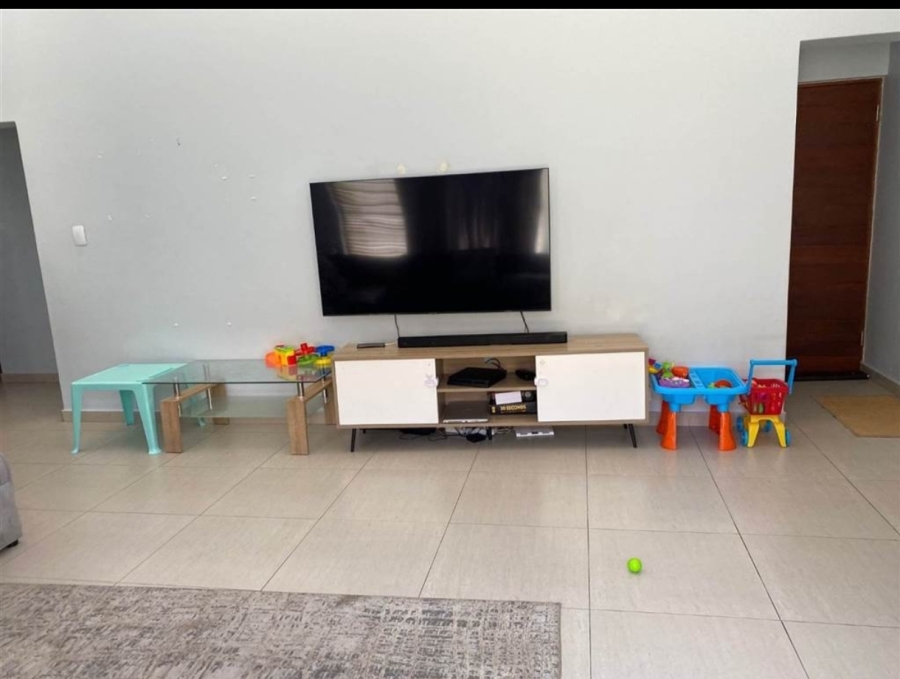 To Let 3 Bedroom Property for Rent in Summerset Gauteng