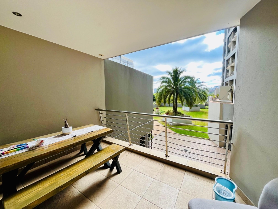 1 Bedroom Property for Sale in Sandhurst Gauteng