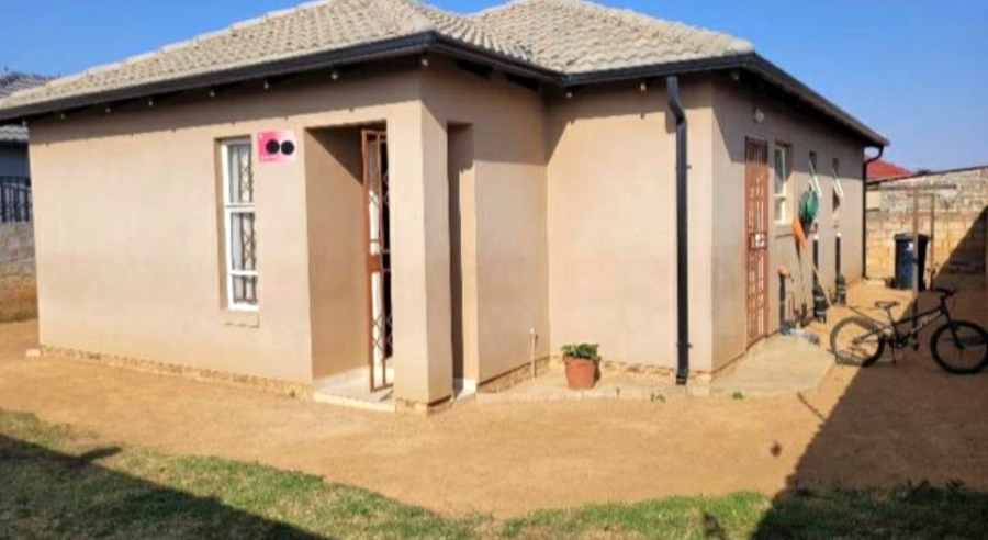 3 Bedroom Property for Sale in Crystal Park Gauteng