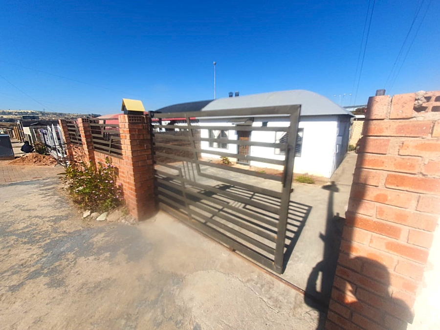 2 Bedroom Property for Sale in Orlando West Gauteng