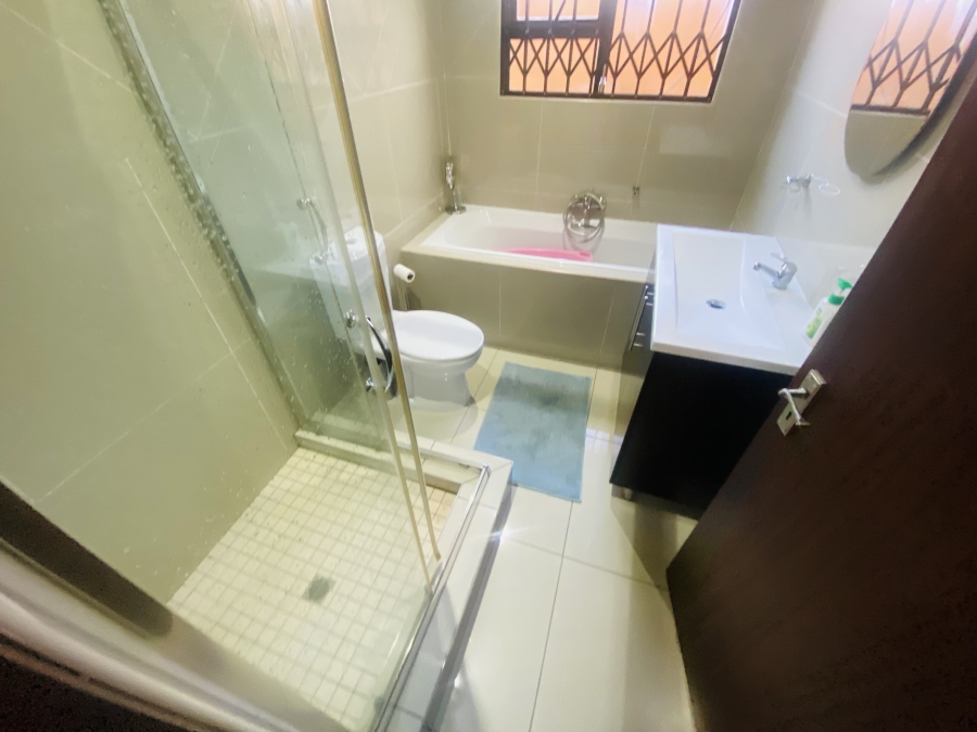 3 Bedroom Property for Sale in New Redruth Gauteng