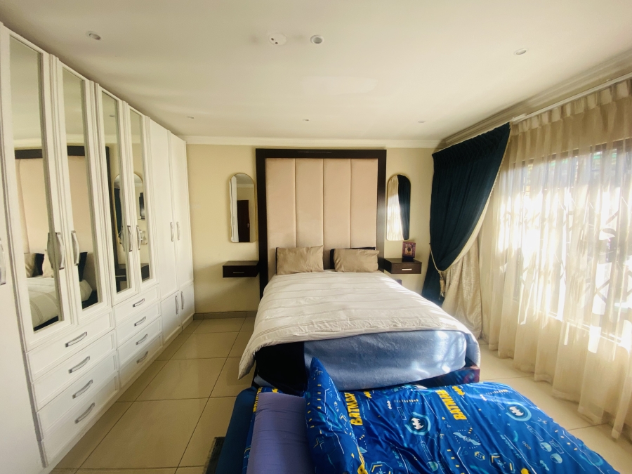 3 Bedroom Property for Sale in New Redruth Gauteng