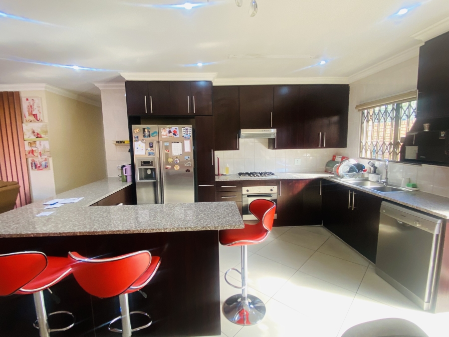 3 Bedroom Property for Sale in New Redruth Gauteng