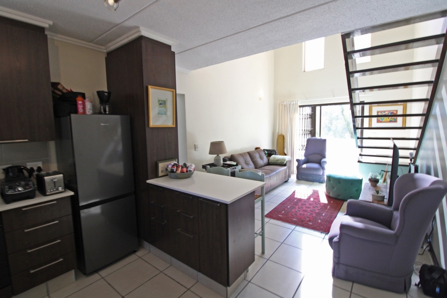 1 Bedroom Property for Sale in Bryanston Gauteng