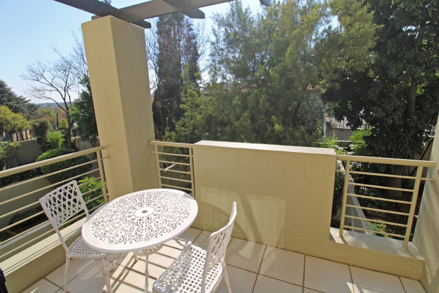 1 Bedroom Property for Sale in Bryanston Gauteng