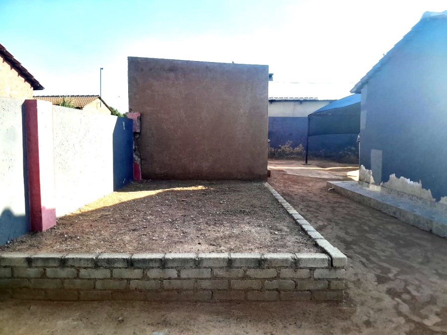 2 Bedroom Property for Sale in Soshanguve South Ext 3 Gauteng