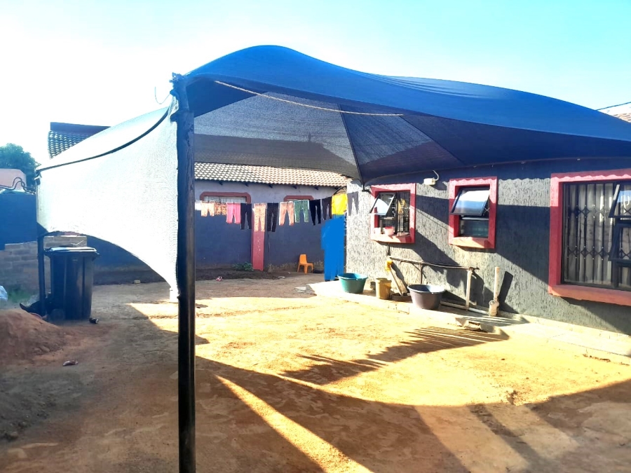 2 Bedroom Property for Sale in Soshanguve South Ext 3 Gauteng