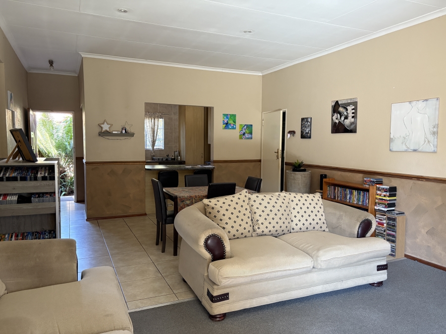 3 Bedroom Property for Sale in Wilgeheuwel Gauteng