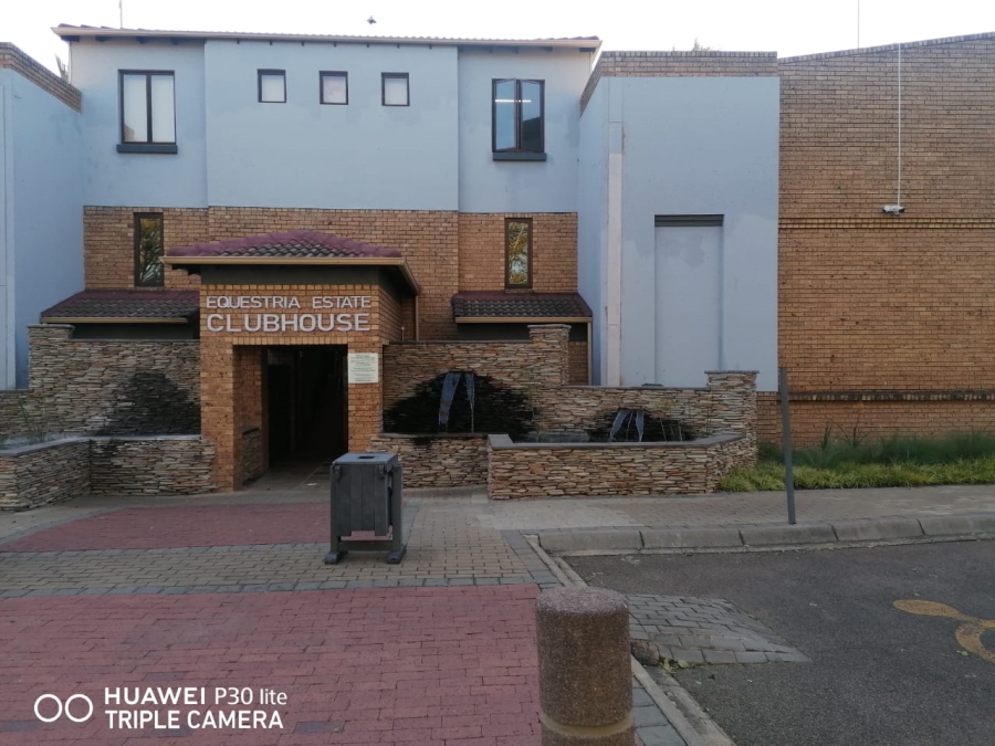 To Let 2 Bedroom Property for Rent in Equestria Gauteng