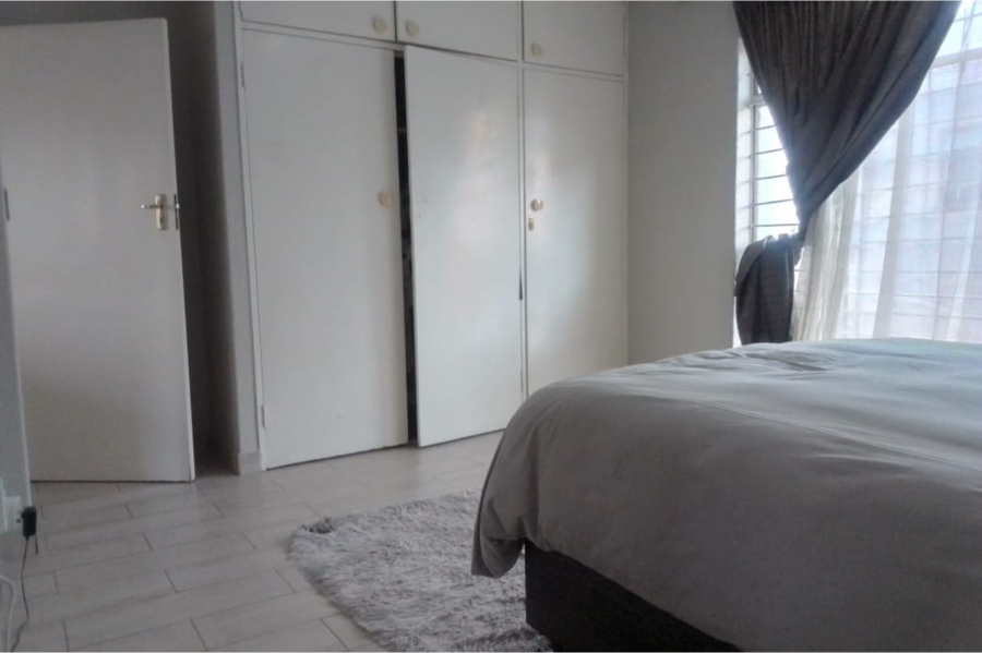 To Let 3 Bedroom Property for Rent in Halfway Gardens Gauteng