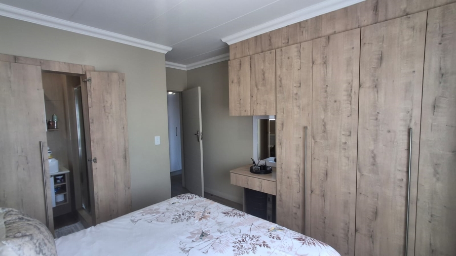 3 Bedroom Property for Sale in Roodepark Eco Estate Gauteng