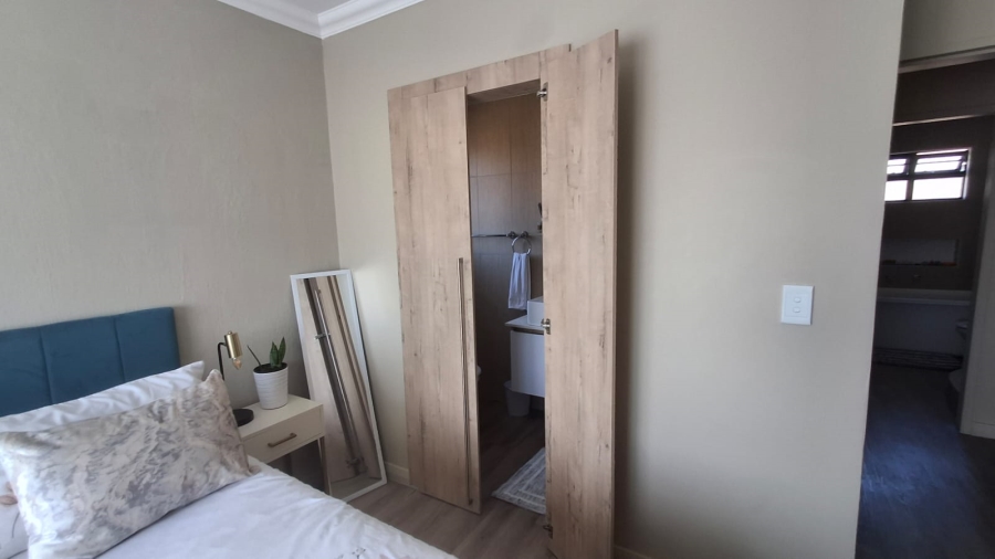 3 Bedroom Property for Sale in Roodepark Eco Estate Gauteng