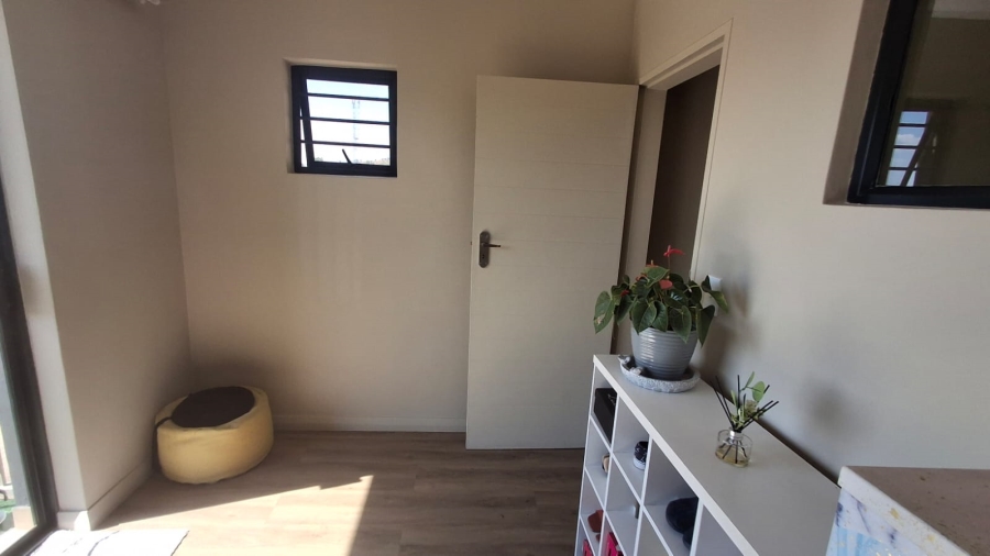 3 Bedroom Property for Sale in Roodepark Eco Estate Gauteng