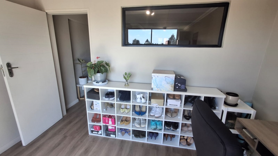 3 Bedroom Property for Sale in Roodepark Eco Estate Gauteng