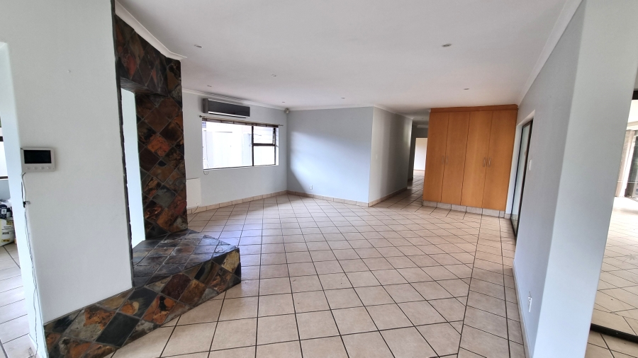 To Let 3 Bedroom Property for Rent in Willow Acres Gauteng